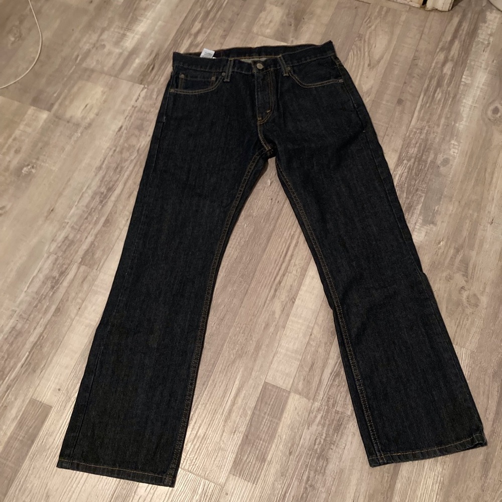 527 Levi jeans (W:32 L:30)